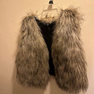 Fur vest